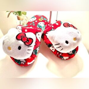 Vintage Sanrio Hello Kitty Red Plush Christmas Slippers / House Shoes Women